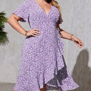 BloomChic Purple Floral Ruffle Hem Dress Size 30